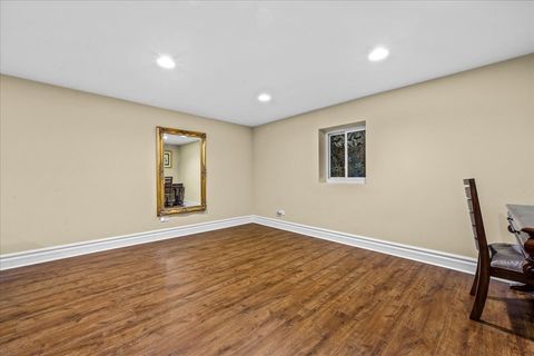 Tiny photo for 2925 Parkside Drive, Highland Park, IL 60035 (MLS # 12685702)