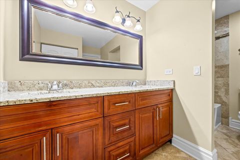 Tiny photo for 2925 Parkside Drive, Highland Park, IL 60035 (MLS # 12685702)