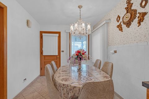 Tiny photo for 5119 N Oriole Avenue, Harwood Heights, IL 60706 (MLS # 12653128)