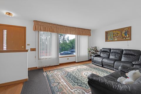 Tiny photo for 5119 N Oriole Avenue, Harwood Heights, IL 60706 (MLS # 12653128)