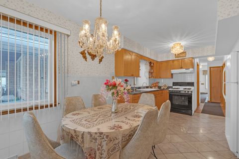 Tiny photo for 5119 N Oriole Avenue, Harwood Heights, IL 60706 (MLS # 12653128)