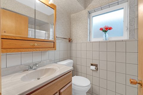 Tiny photo for 5119 N Oriole Avenue, Harwood Heights, IL 60706 (MLS # 12653128)