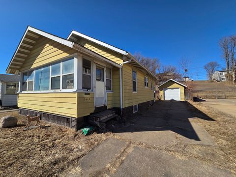 Photo of 2410 Camanche Avenue, Clinton, IA 52732 (MLS # 12575482)