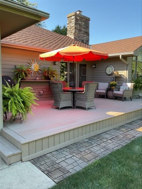 Tiny photo for 68 Oak Creek Drive, Yorkville, IL 60560 (MLS # 12568780)