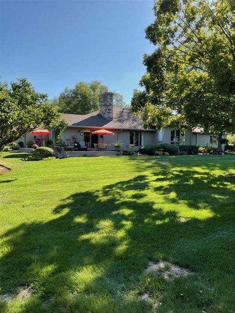 Tiny photo for 68 Oak Creek Drive, Yorkville, IL 60560 (MLS # 12568780)