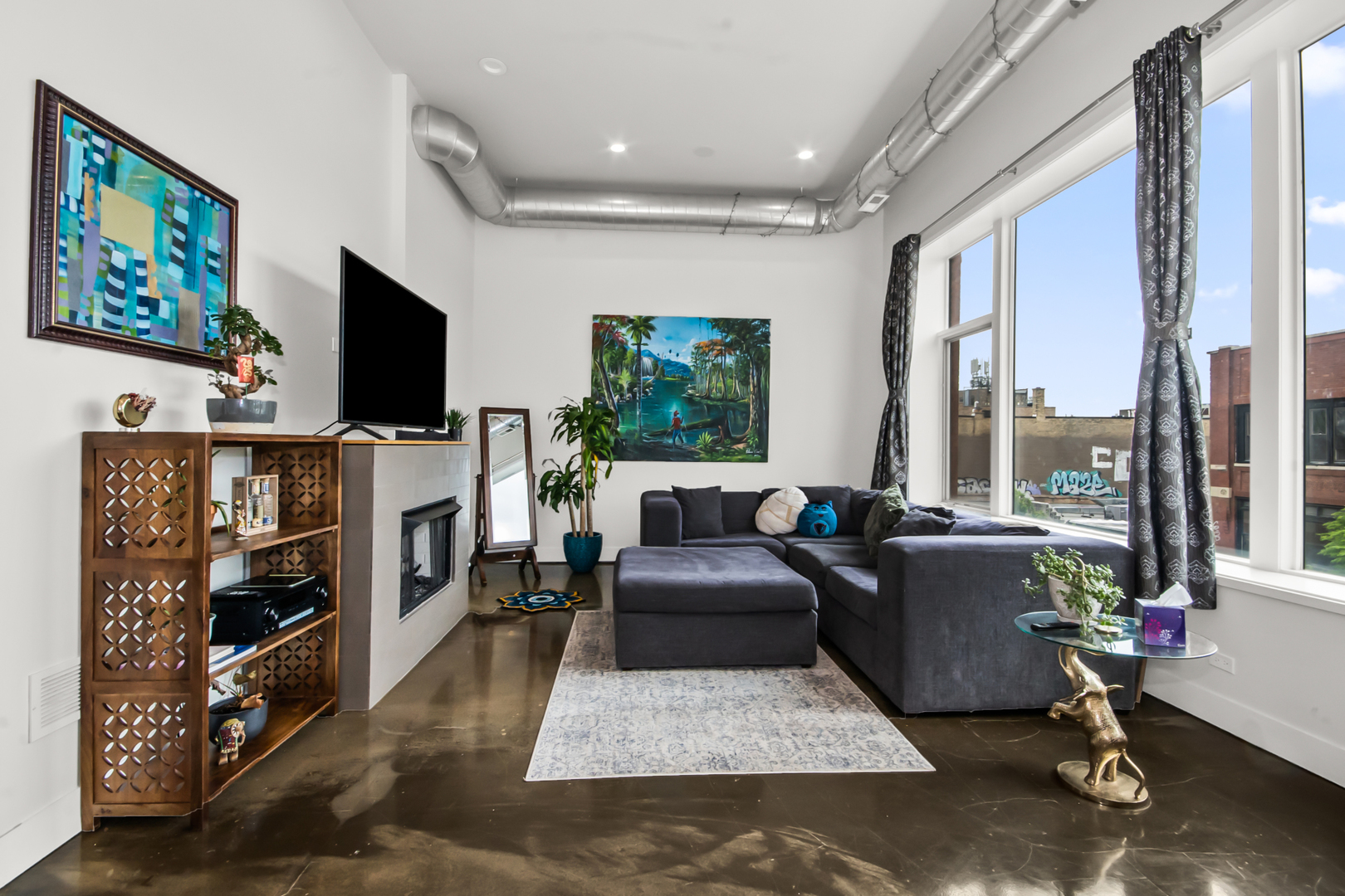 1375 N Milwaukee Avenue 3F
