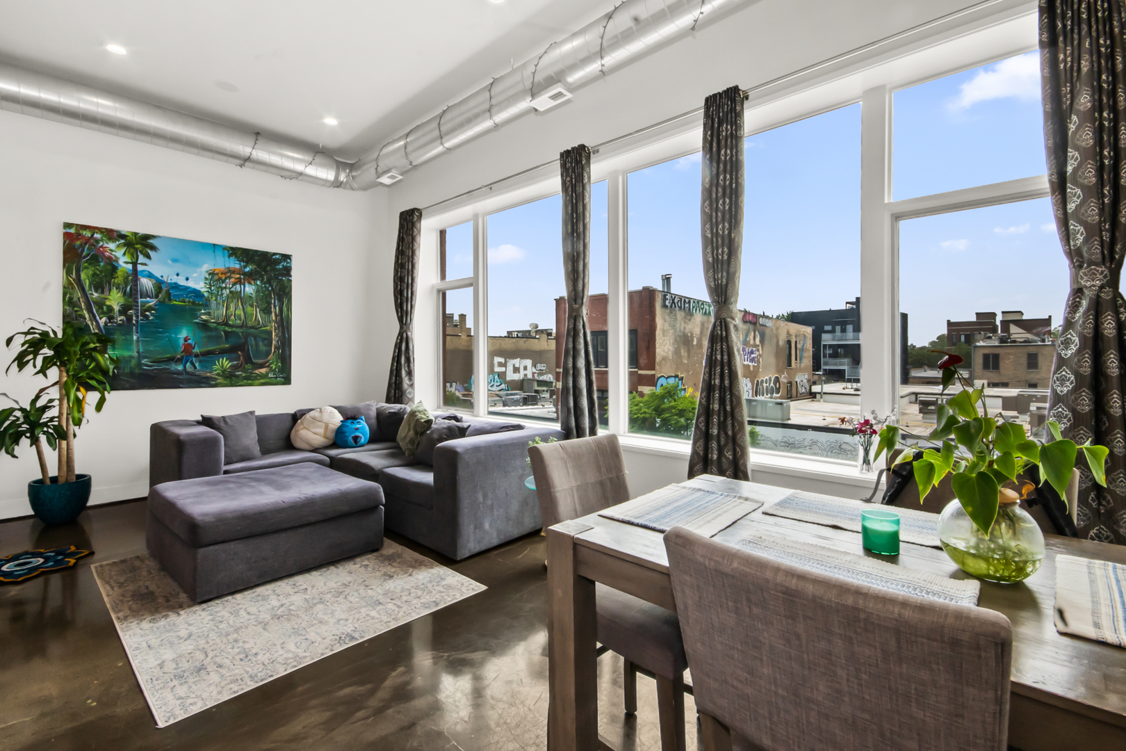 1375 N Milwaukee Avenue 3F