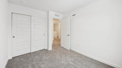 Tiny photo for 2047 Sequoia Avenue, Mundelein, IL 60060 (MLS # 12762924)