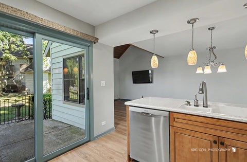 Tiny photo for 706 Wakefield Road, Gurnee, IL 60031 (MLS # 12734365)