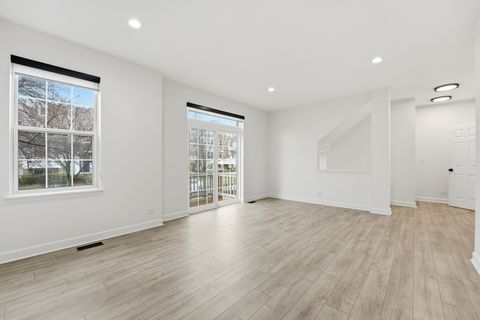 Tiny photo for 1124 Bartholdi Court, Carol Stream, IL 60188 (MLS # 12580849)