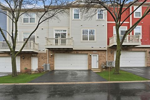 Tiny photo for 1124 Bartholdi Court, Carol Stream, IL 60188 (MLS # 12580849)