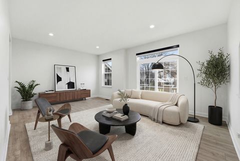 Tiny photo for 1124 Bartholdi Court, Carol Stream, IL 60188 (MLS # 12580849)