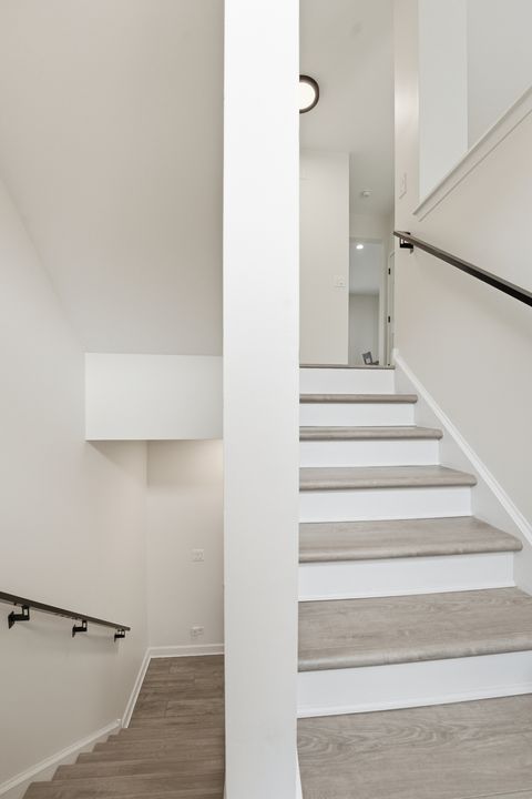 Tiny photo for 1124 Bartholdi Court, Carol Stream, IL 60188 (MLS # 12580849)