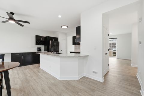 Tiny photo for 1124 Bartholdi Court, Carol Stream, IL 60188 (MLS # 12580849)