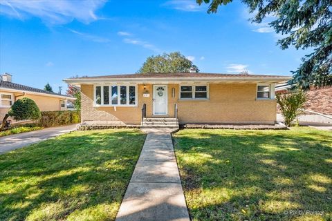 970 N Fischer Drive Addison IL 60101