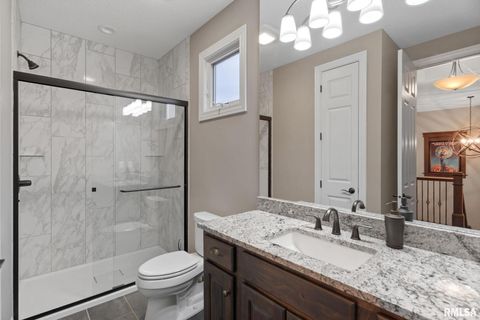 Tiny photo for 1422 Racine Court, Davenport, IA 52804 (MLS # QC4268335)