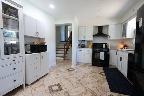 Tiny photo for 510 W Millns Court, Addison, IL 60101 (MLS # 12734042)