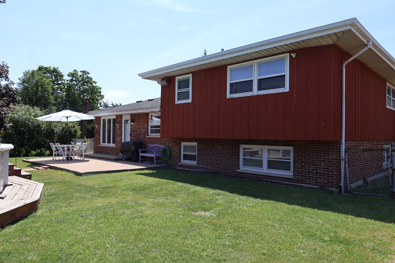 510 W Millns Court