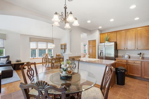 Tiny photo for 5560 Cambridge Way, Hanover Park, IL 60133 (MLS # 12732207)