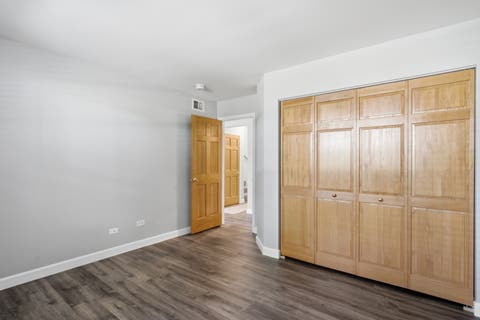Tiny photo for 5560 Cambridge Way, Hanover Park, IL 60133 (MLS # 12732207)