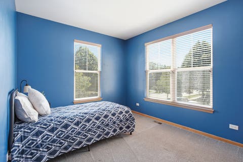 Tiny photo for 5560 Cambridge Way, Hanover Park, IL 60133 (MLS # 12732207)
