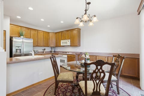 Tiny photo for 5560 Cambridge Way, Hanover Park, IL 60133 (MLS # 12732207)