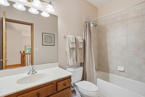 Tiny photo for 5560 Cambridge Way, Hanover Park, IL 60133 (MLS # 12732207)