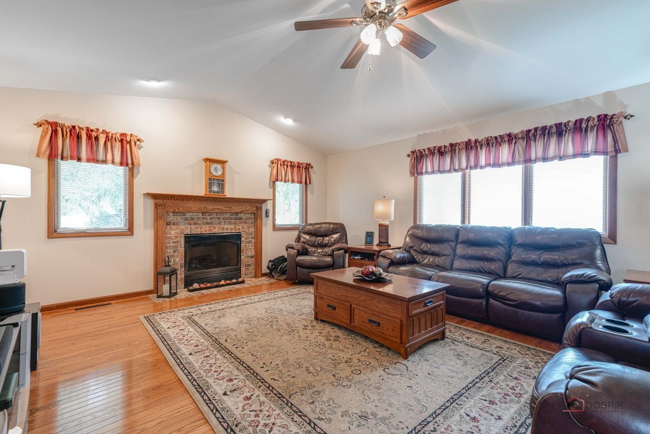 916 Lorelei Drive