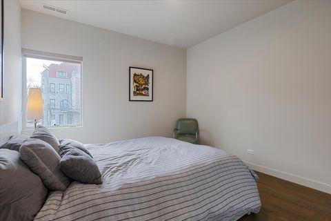 Tiny photo for 559 E 50 Street, Chicago, IL 60615 (MLS # 12595894)