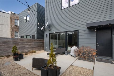 Tiny photo for 559 E 50 Street, Chicago, IL 60615 (MLS # 12595894)
