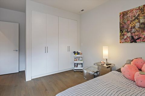 Tiny photo for 559 E 50 Street, Chicago, IL 60615 (MLS # 12595894)