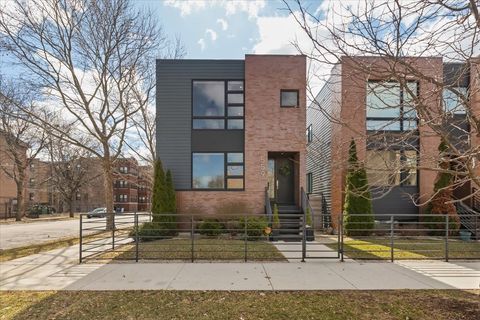Photo of 559 E 50 Street, Chicago, IL 60615 (MLS # 12595894)