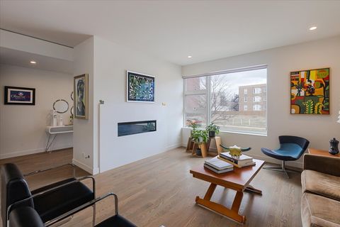 Tiny photo for 559 E 50 Street, Chicago, IL 60615 (MLS # 12595894)