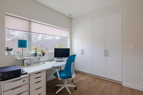 Tiny photo for 559 E 50 Street, Chicago, IL 60615 (MLS # 12595894)