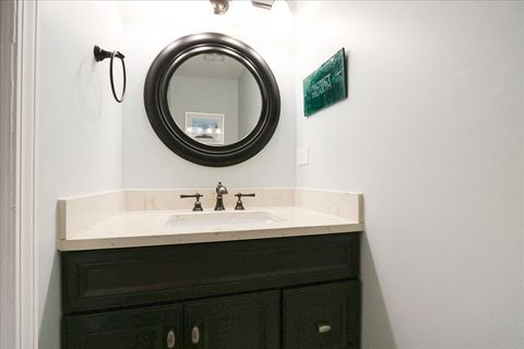 Tiny photo for 547 Lakeview Court, Bartlett, IL 60103 (MLS # 12445201)