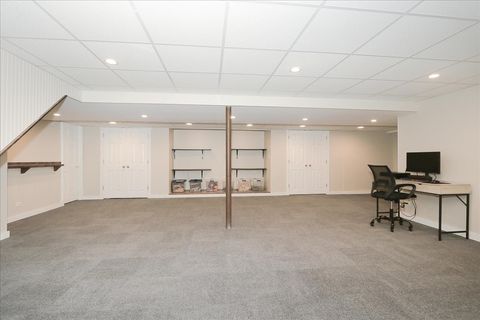 Tiny photo for 547 Lakeview Court, Bartlett, IL 60103 (MLS # 12445201)
