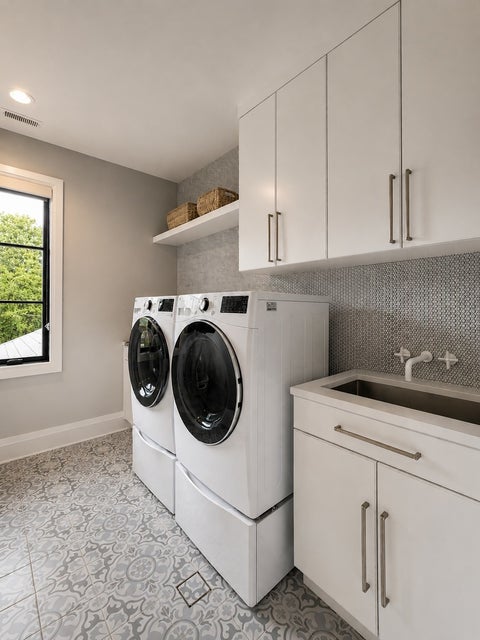 Tiny photo for 1008 Bob O Link Road, Highland Park, IL 60035 (MLS # 12756483)