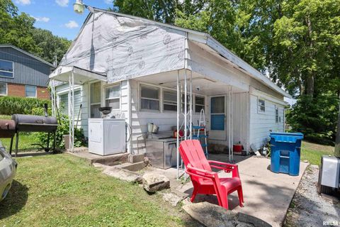 Tiny photo for 1204 N CODY Road, Le Claire, IA 52753 (MLS # QC4265157)