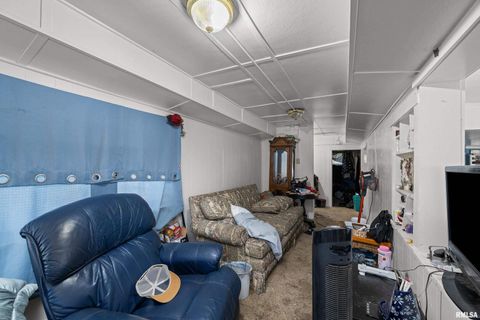 Tiny photo for 1204 N CODY Road, Le Claire, IA 52753 (MLS # QC4265157)