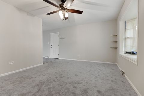 Tiny photo for 110 N Oak Lane, Glenwood, IL 60425 (MLS # 12678349)