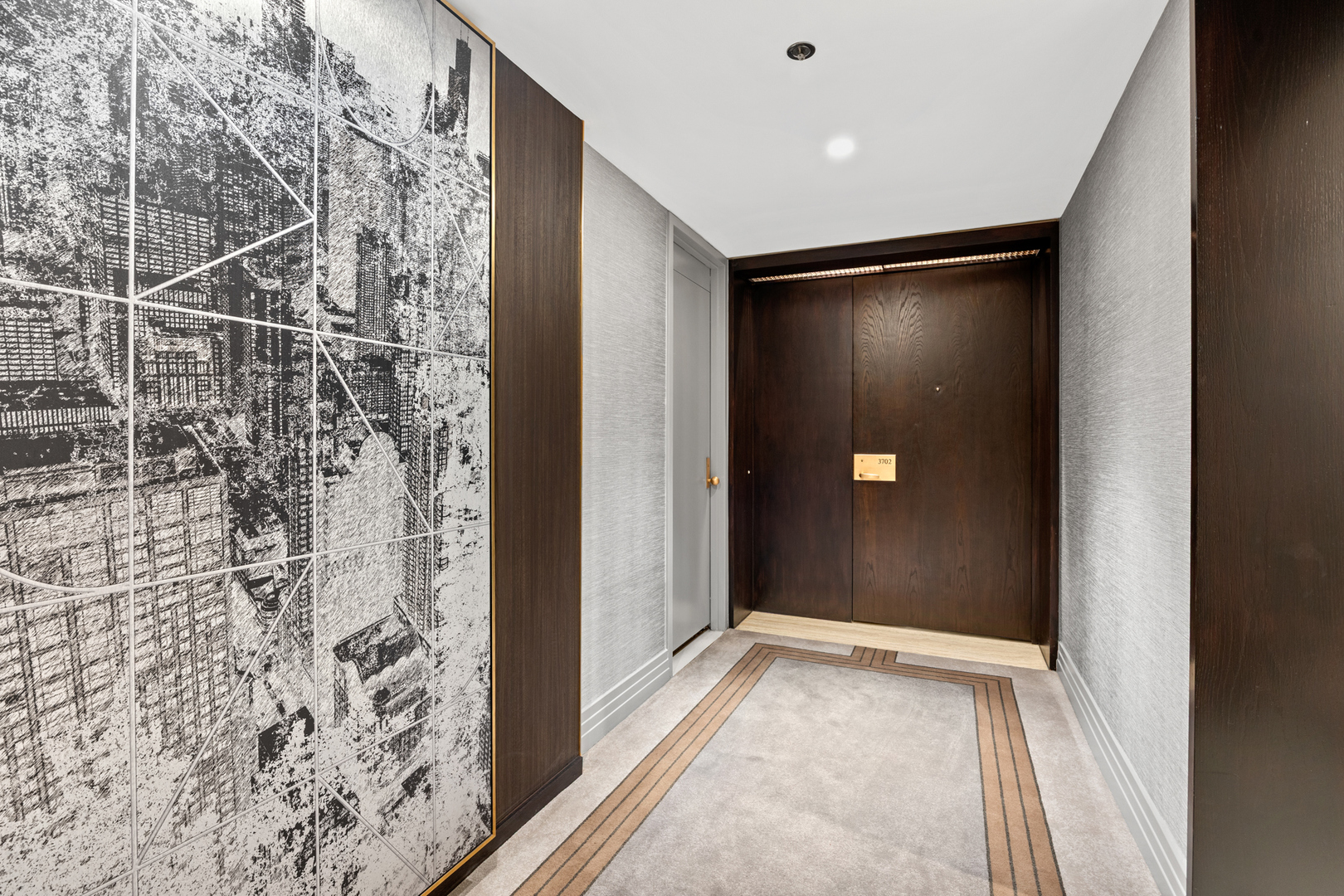 180 E Pearson Street 3702