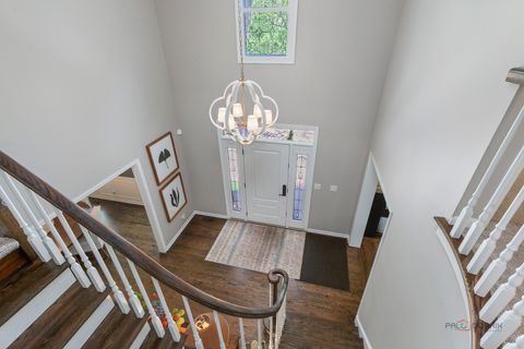 Tiny photo for 121 Pembroke Drive, Lincolnshire, IL 60045 (MLS # 12639296)