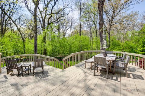 Tiny photo for 121 Pembroke Drive, Lincolnshire, IL 60045 (MLS # 12639296)
