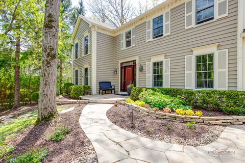 Tiny photo for 121 Pembroke Drive, Lincolnshire, IL 60045 (MLS # 12639296)