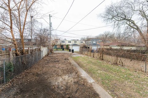 Tiny photo for 1121 E 82nd Place, Chicago, IL 60619 (MLS # 12544624)