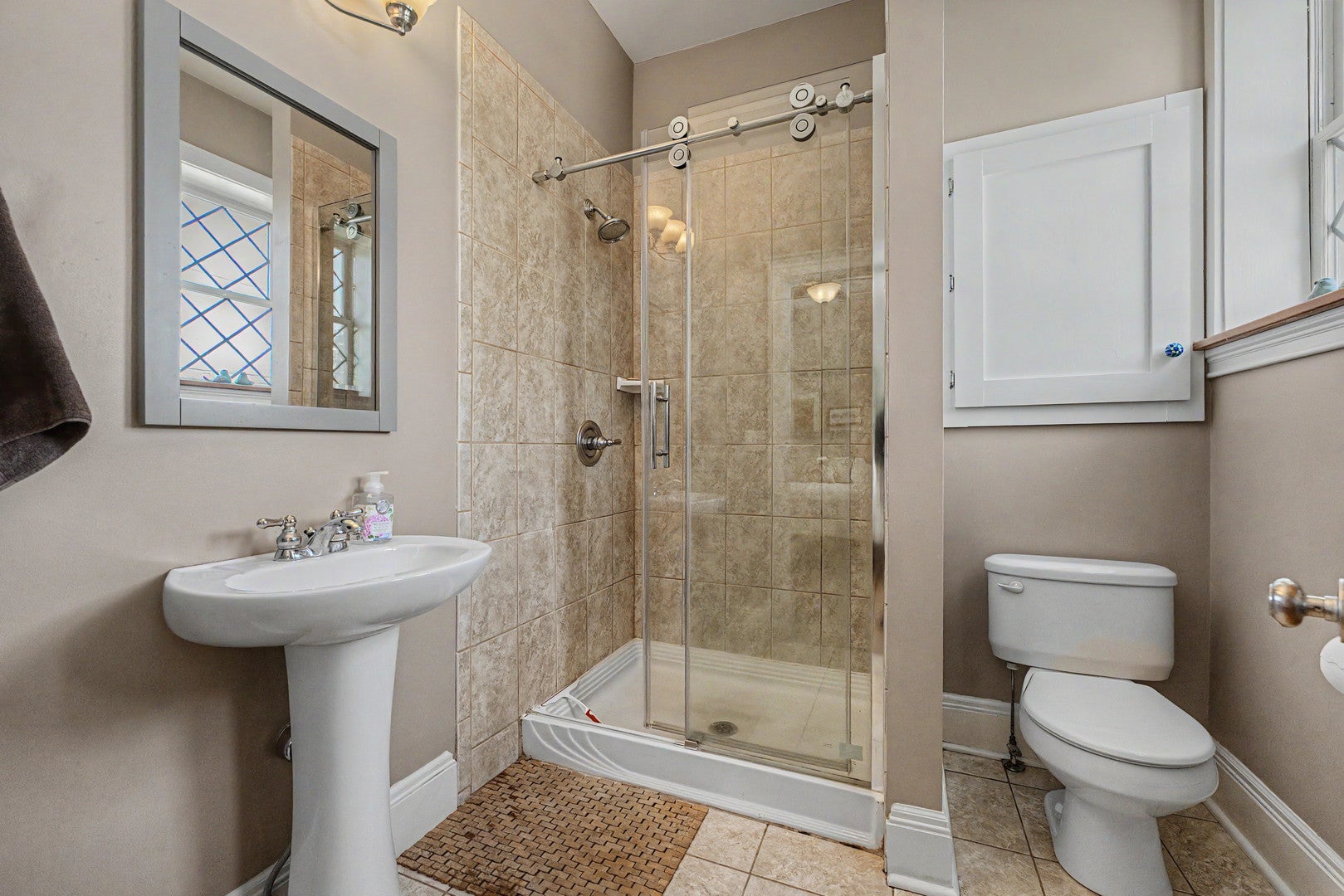 108 W Locust Street