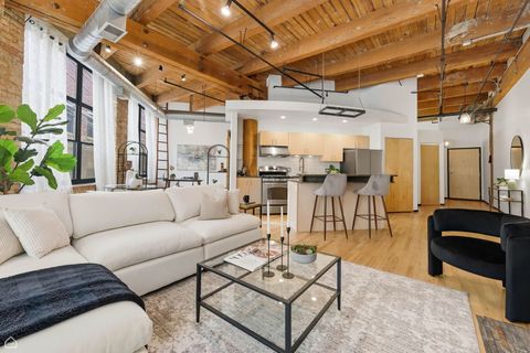 Tiny photo for 2300 W Wabansia Avenue #129, Chicago, IL 60647 (MLS # 12576383)