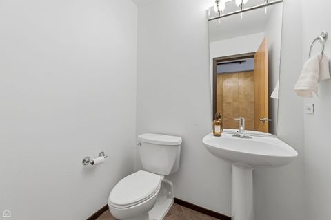 Tiny photo for 2300 W Wabansia Avenue #129, Chicago, IL 60647 (MLS # 12576383)