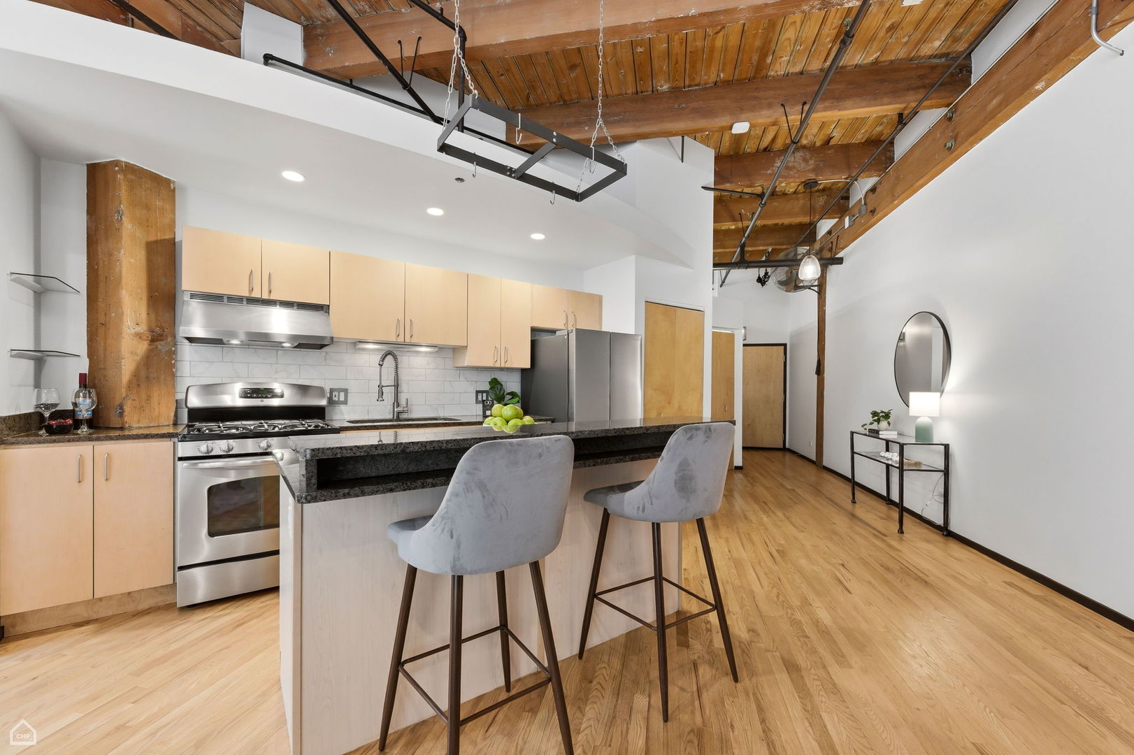 2300 W Wabansia Avenue 129