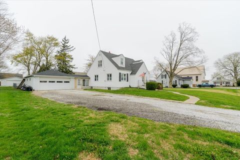 Tiny photo for 105 Detweiller Street, Congerville, IL 61729 (MLS # 12616268)
